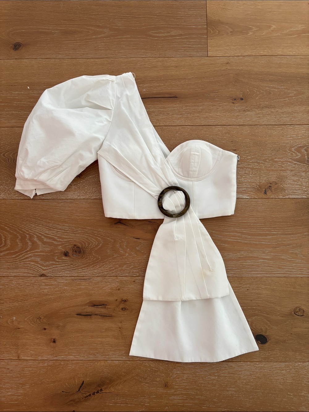 Acler White One-Shoulder Buckle Detail Crop Top